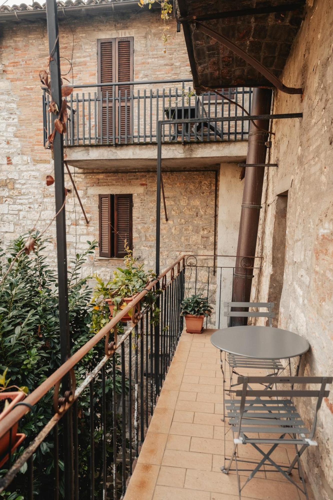Locanda Del Duca Gubbio Exterior foto